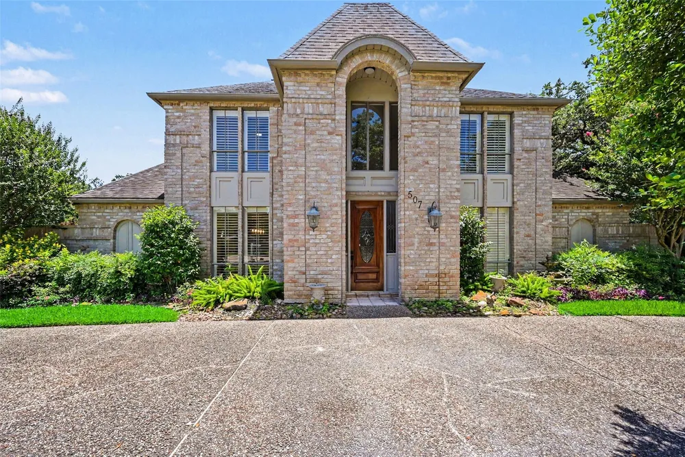 507 Commodore Way, Houston, TX 77079