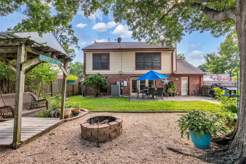 15426 Freestone Peach Ln, Cypress, TX 77433