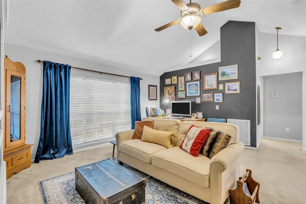 15426 Freestone Peach Ln, Cypress, TX 77433