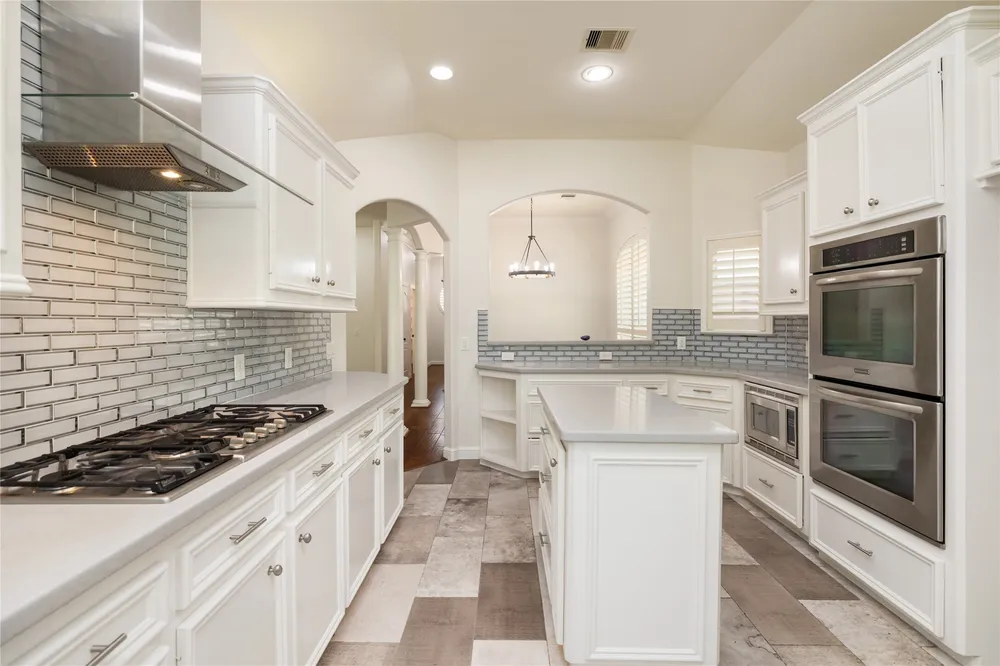 9406 Bevlyn Dr, Houston, TX 77025