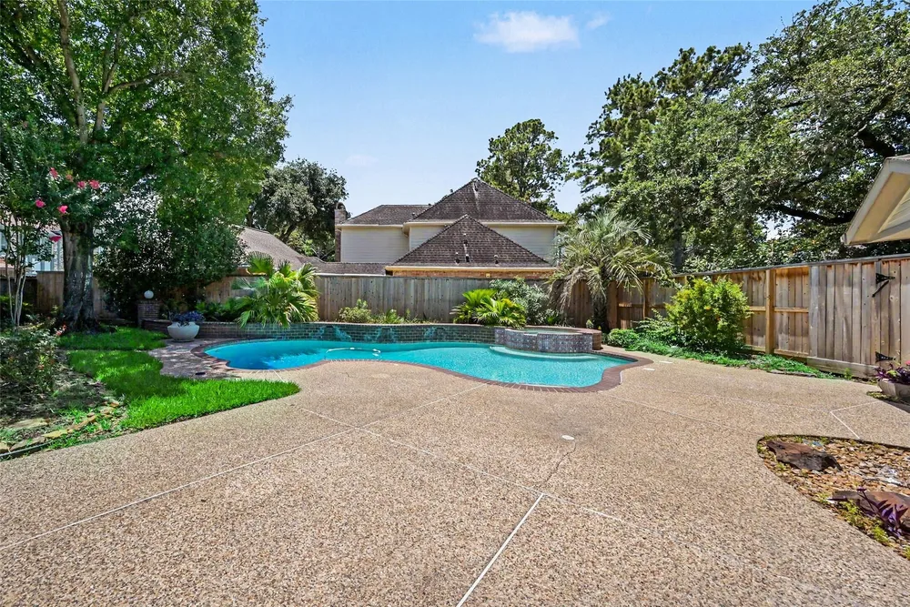 507 Commodore Way, Houston, TX 77079