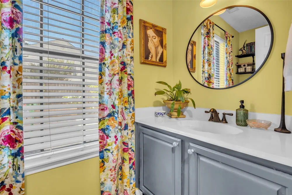 15426 Freestone Peach Ln, Cypress, TX 77433