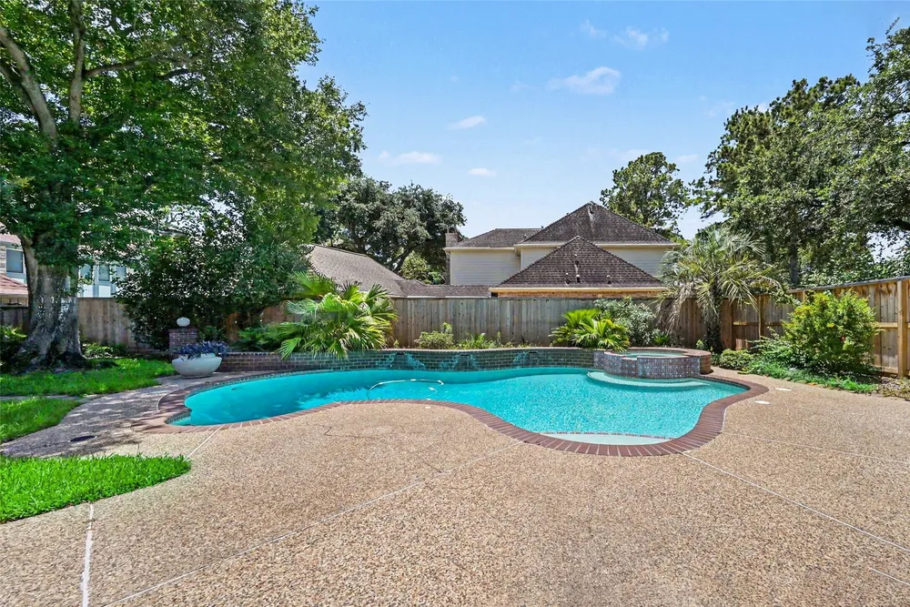507 Commodore Way, Houston, TX 77079