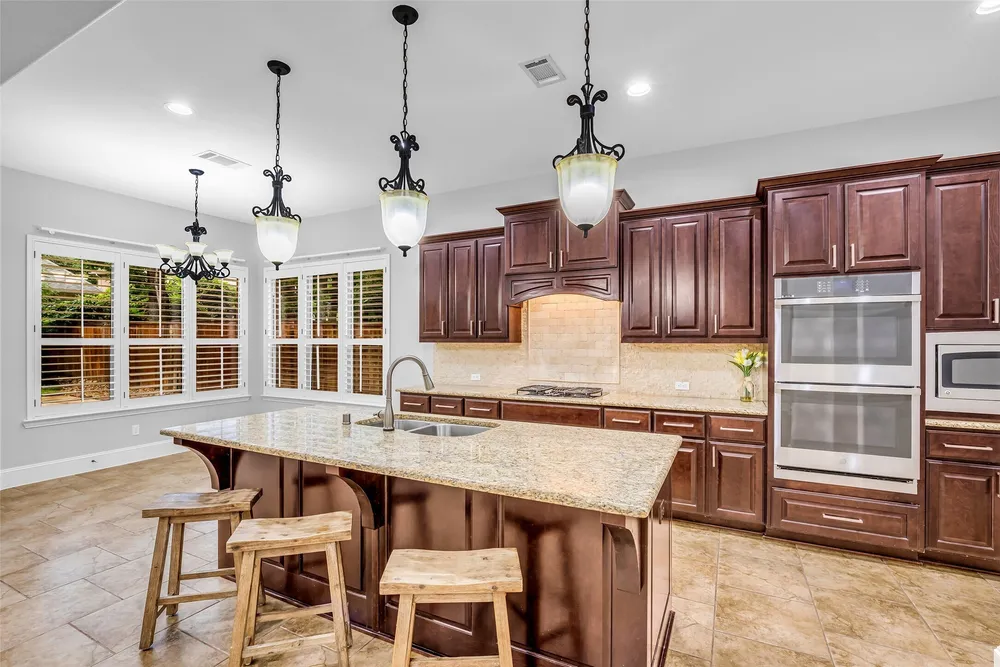 107 N Almondell Circle, The Woodlands, TX 77354