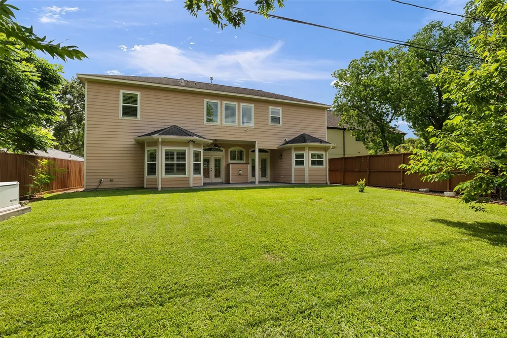 9406 Bevlyn Dr, Houston, TX 77025