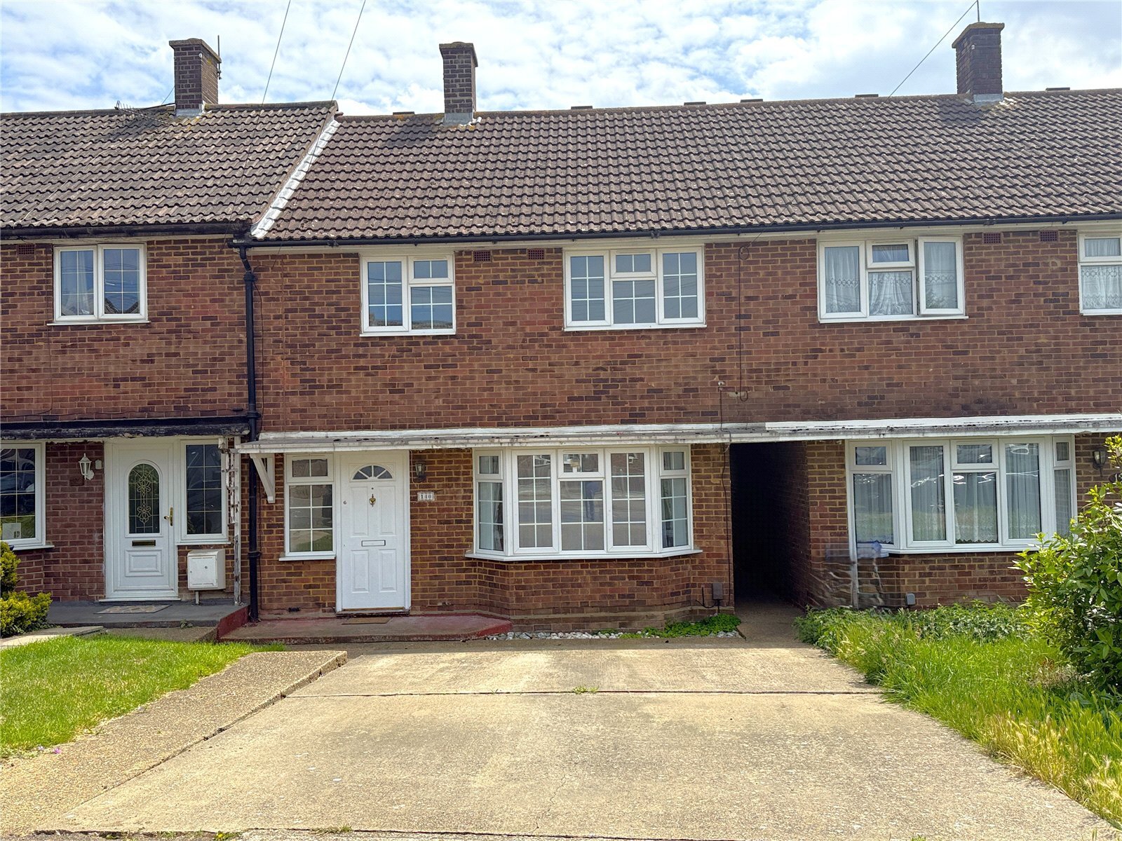 Abbotts Drive, Stanford-le-Hope, Essex, SS17 Image 1