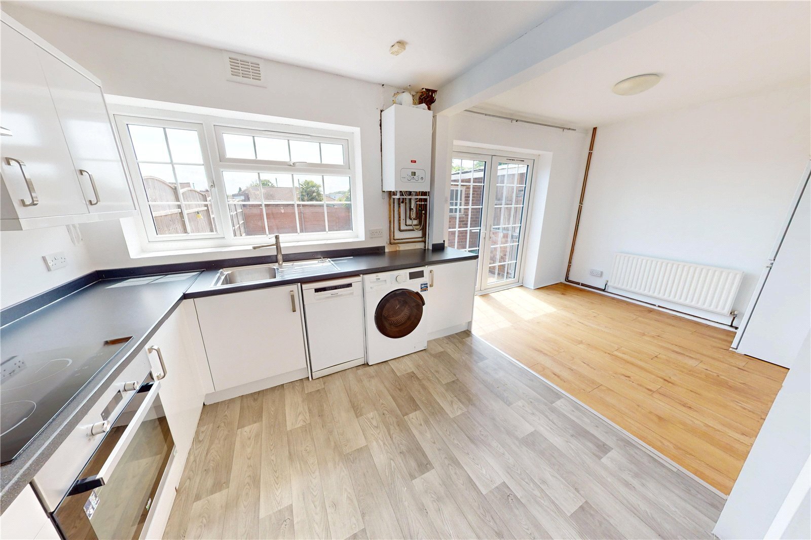 Abbotts Drive, Stanford-le-Hope, Essex, SS17 Image 3