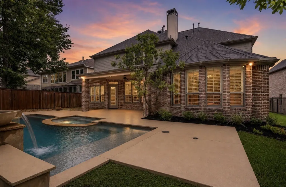 107 N Almondell Circle, The Woodlands, TX 77354