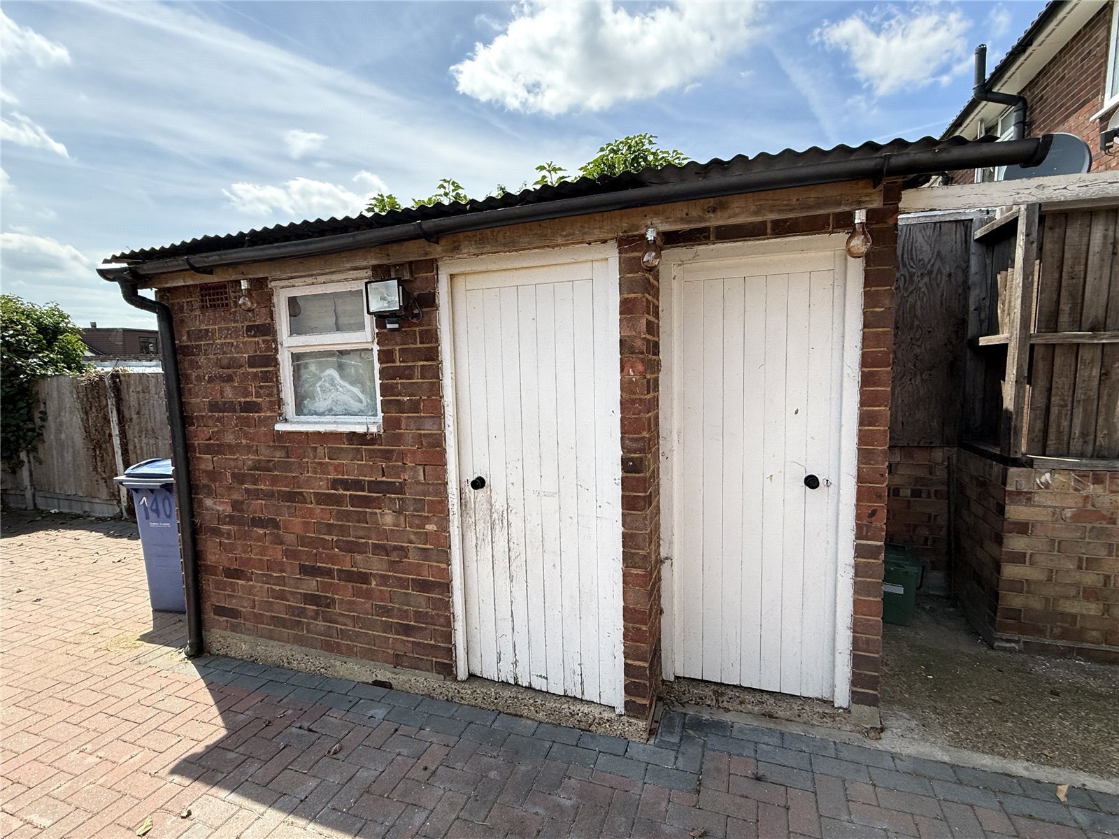 Abbotts Drive, Stanford-le-Hope, Essex, SS17 Image 24