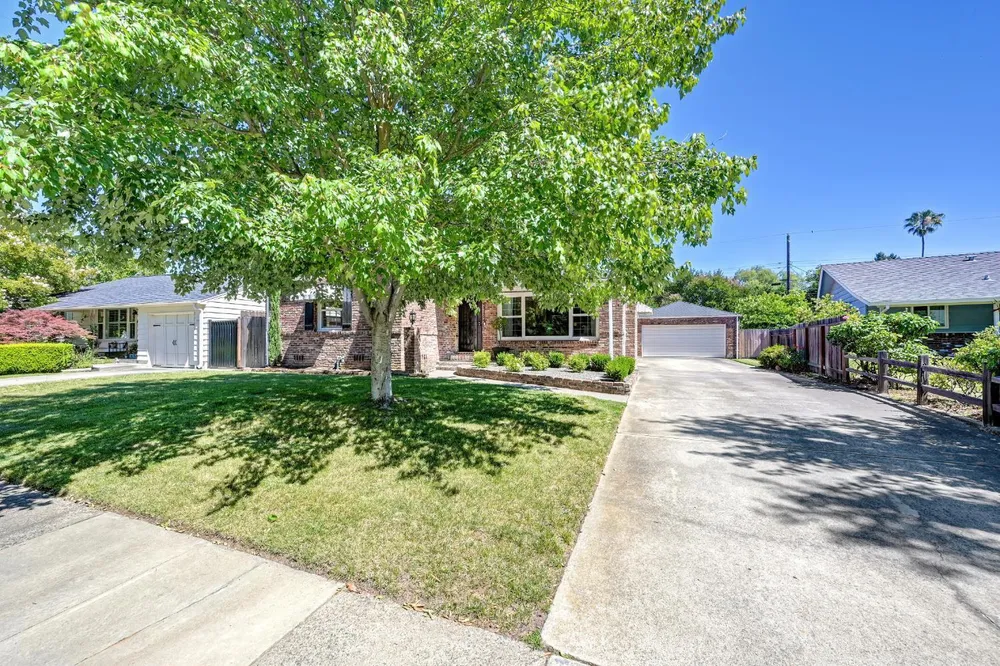 5712 McAdoo Ave, Sacramento, CA 95819