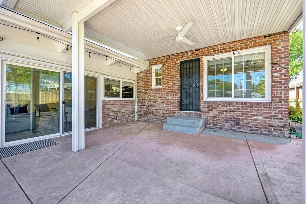 5712 McAdoo Ave, Sacramento, CA 95819