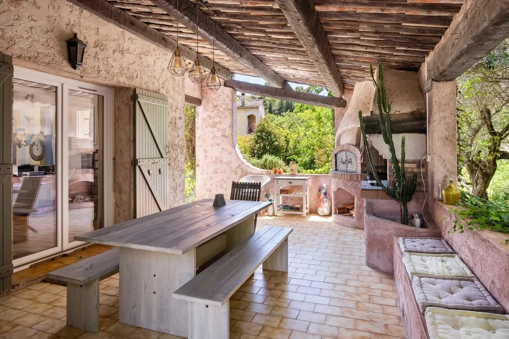 Vence (Cayrons), 06140, France