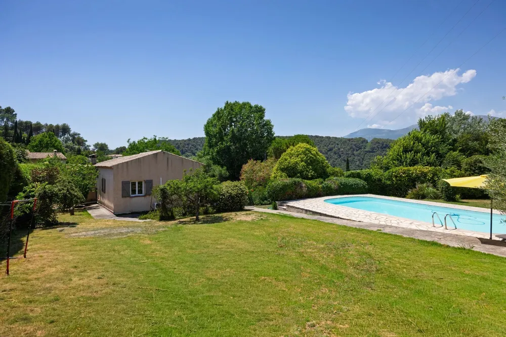 Vence (Cayrons), 06140, France
