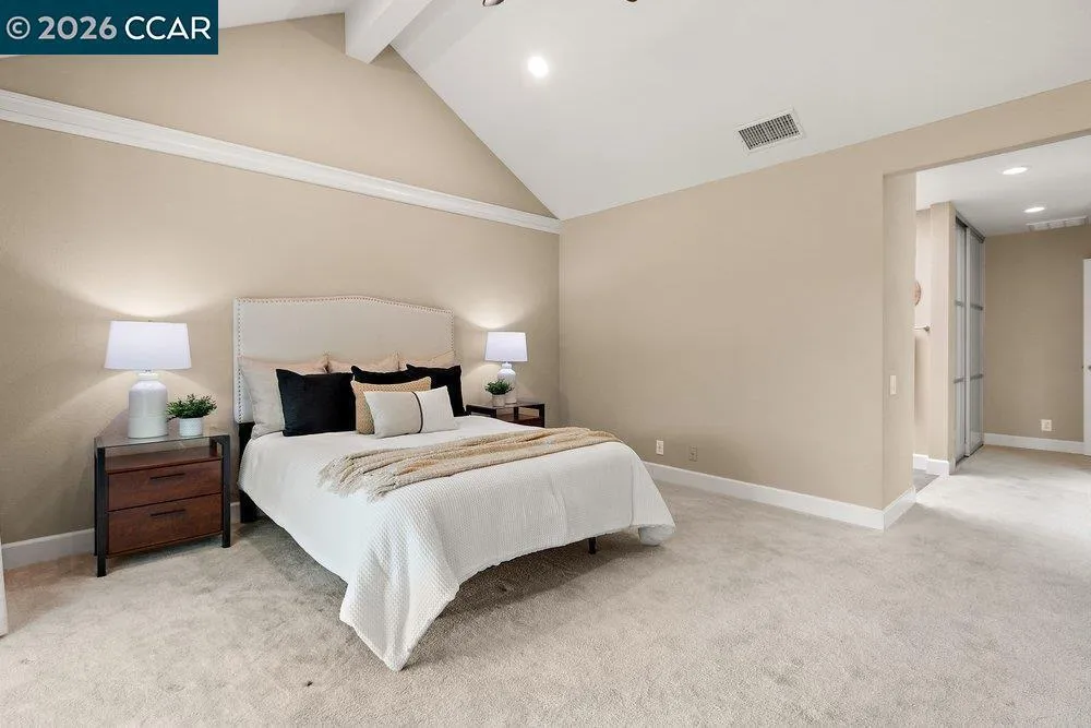 565 Silver Lake Dr, Danville, CA 94526