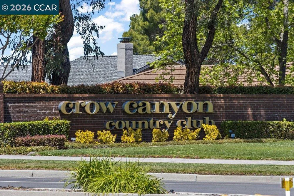 565 Silver Lake Dr, Danville, CA 94526