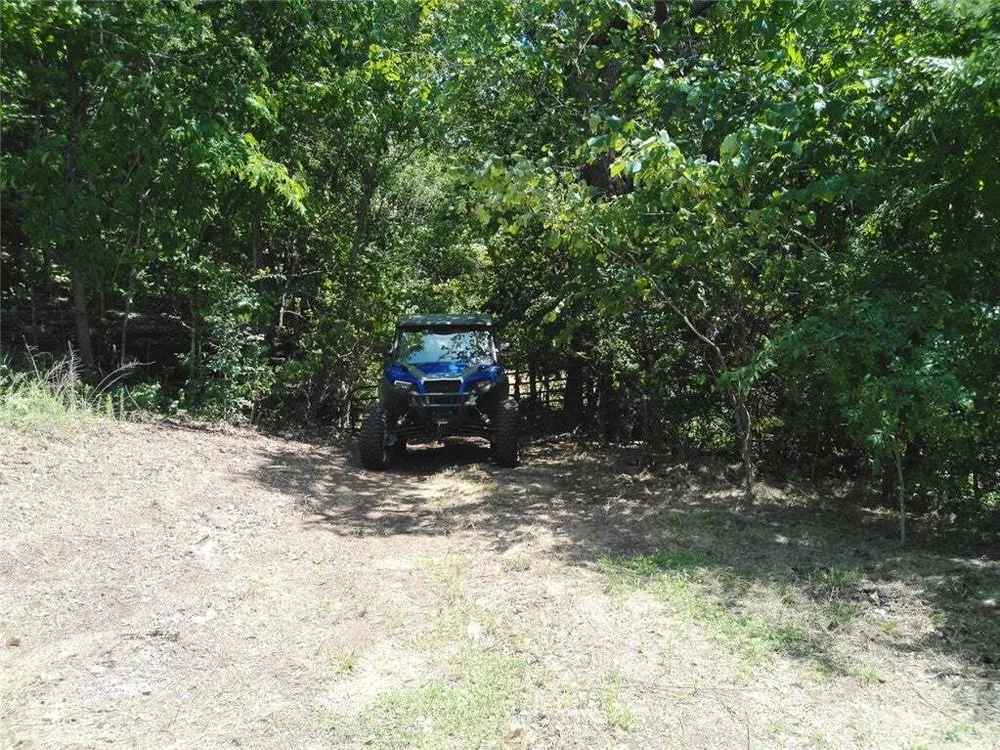 1029 Bear Hollow Rd, Pineville, MO 64856