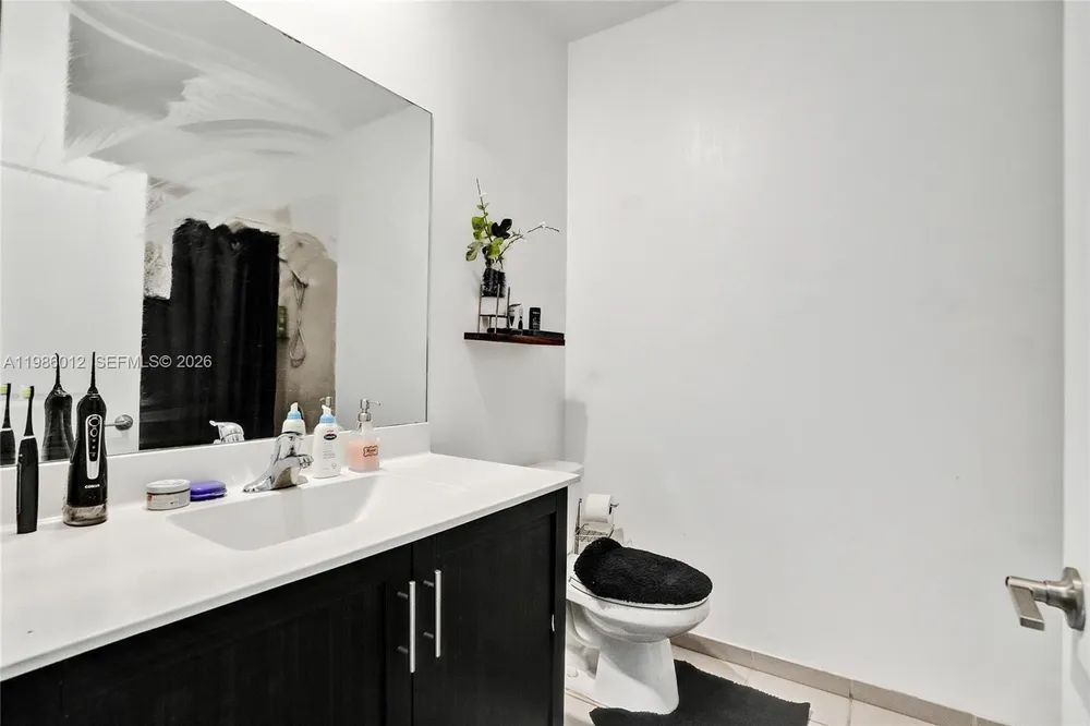 408 NE 212th Terrace, Miami, FL 33179