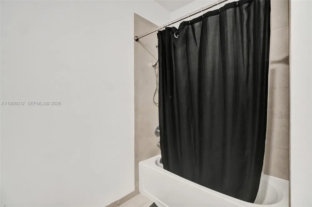 408 NE 212th Terrace, Miami, FL 33179
