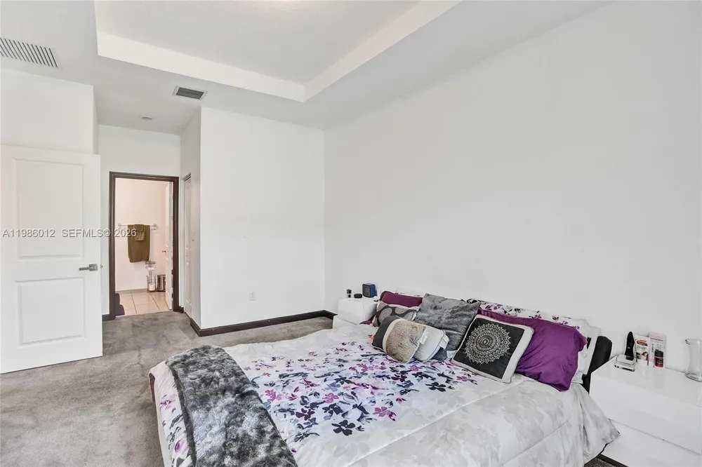 408 NE 212th Terrace, Miami, FL 33179
