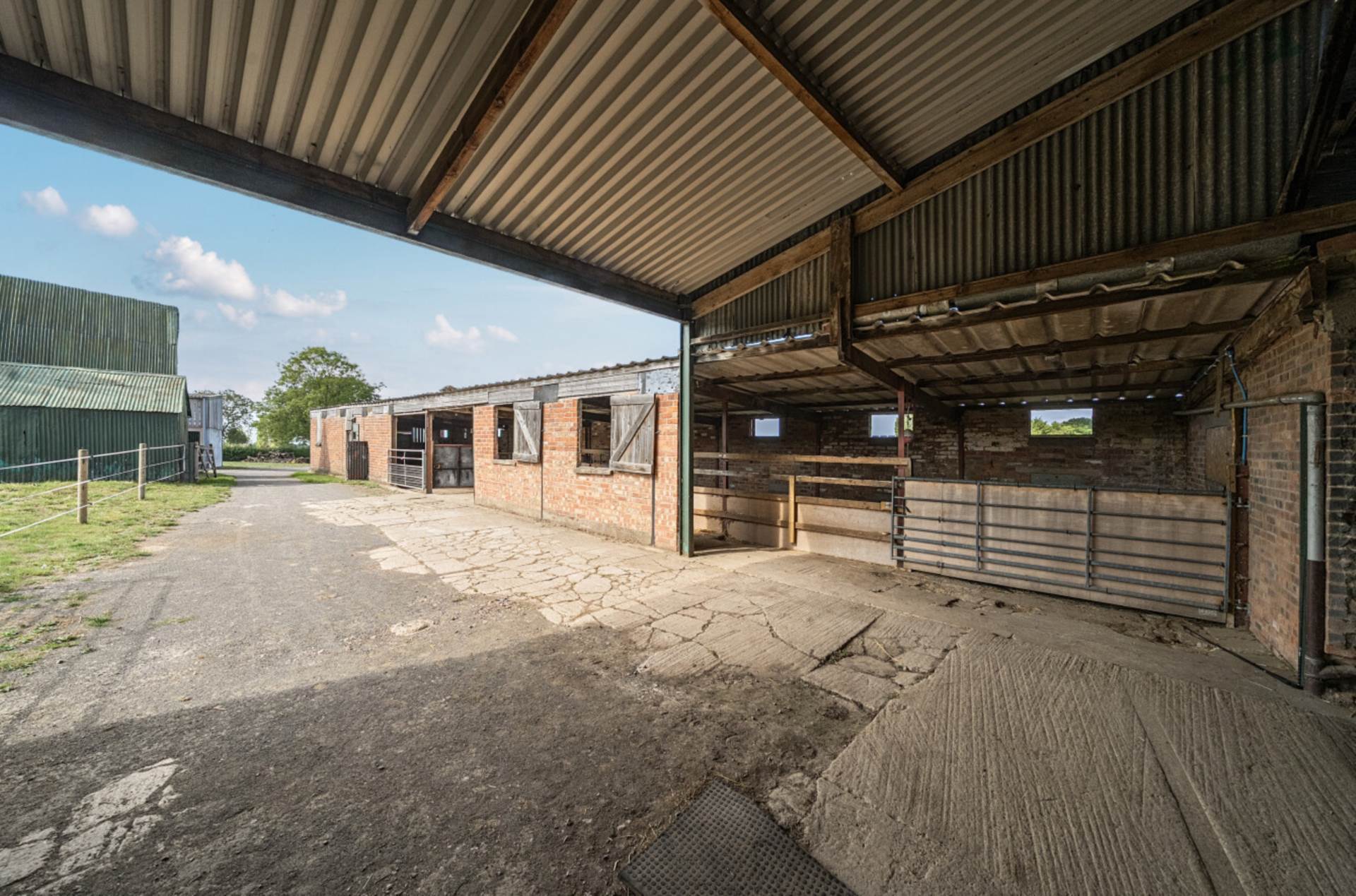 Golden Valley, Nr Newent, Gloucestershire Image 12