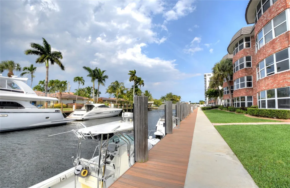 3111 NE 51st St, Fort Lauderdale, FL 33308