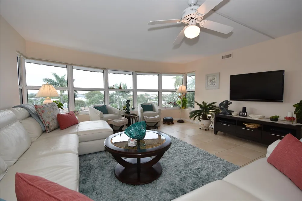 3111 NE 51st St, Fort Lauderdale, FL 33308