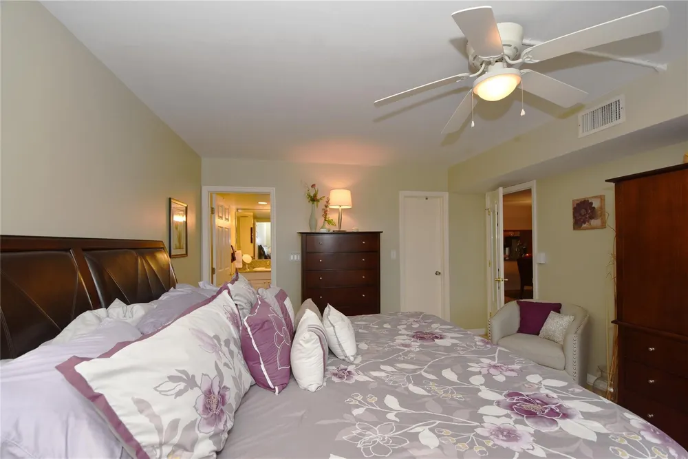 3111 NE 51st St, Fort Lauderdale, FL 33308