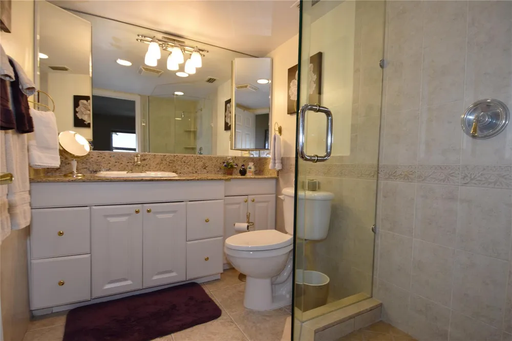 3111 NE 51st St, Fort Lauderdale, FL 33308