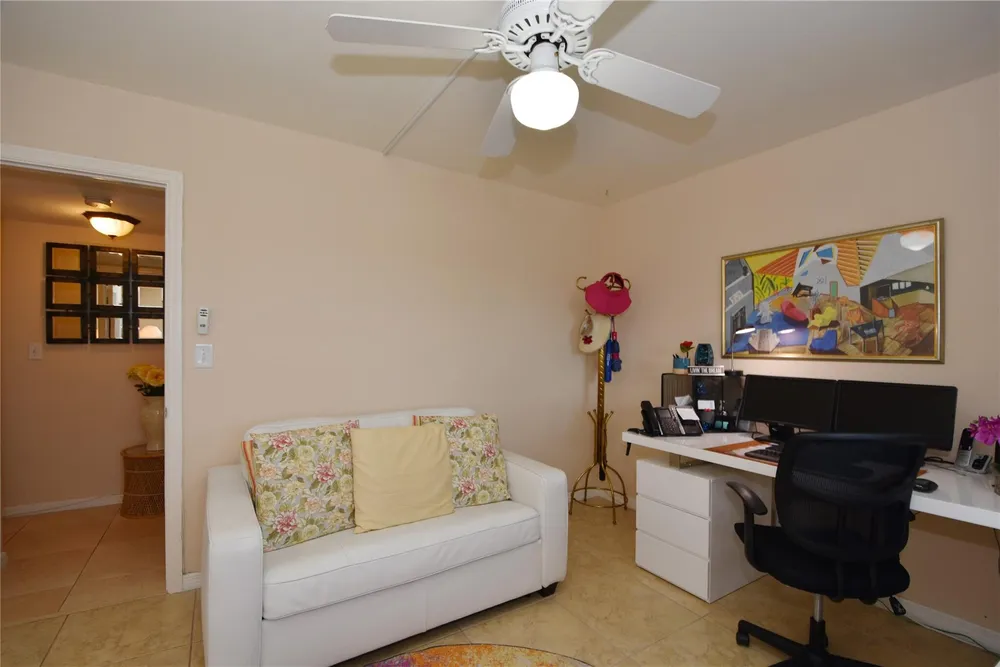 3111 NE 51st St, Fort Lauderdale, FL 33308
