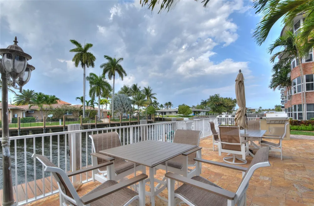 3111 NE 51st St, Fort Lauderdale, FL 33308