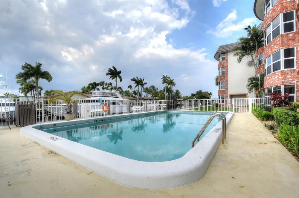 3111 NE 51st St, Fort Lauderdale, FL 33308