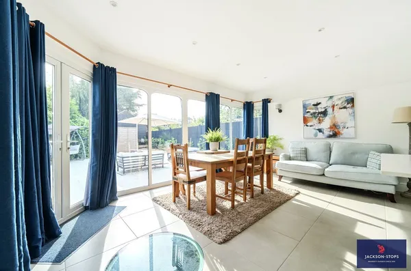 Soulbury Road, Burcott, LU7 photo 7