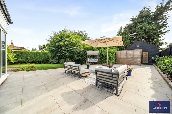Soulbury Road, Burcott, LU7 photo 19