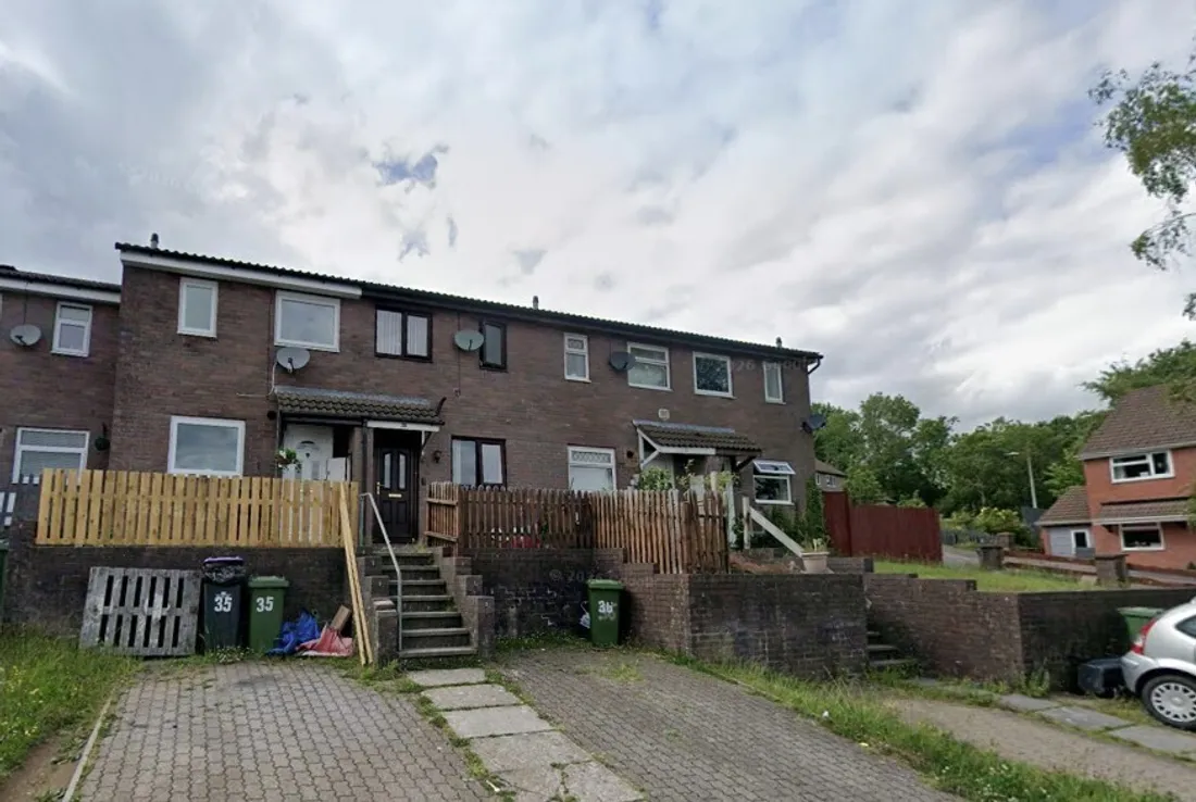 Property photo 1
