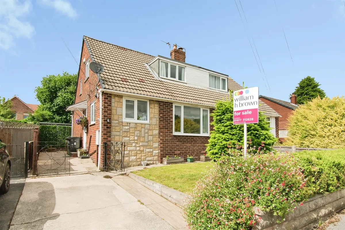 Carlton View, Allerton Bywater, Castleford