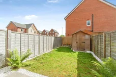 Lowe Lane, CASTLEFORD
