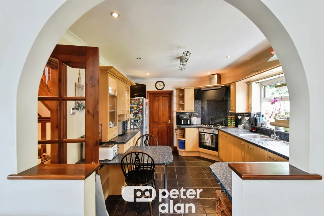 Property photo 25