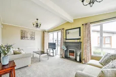 Lechlade Court, Faringdon Road, Lechlade