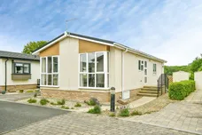 Lechlade Court, Faringdon Road, Lechlade
