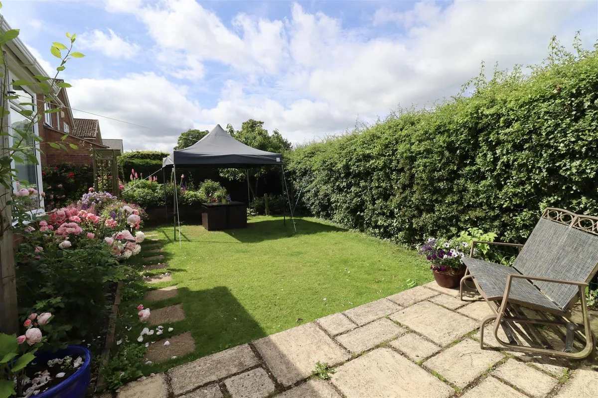 Hill Rise Drive, Market Weighton, York