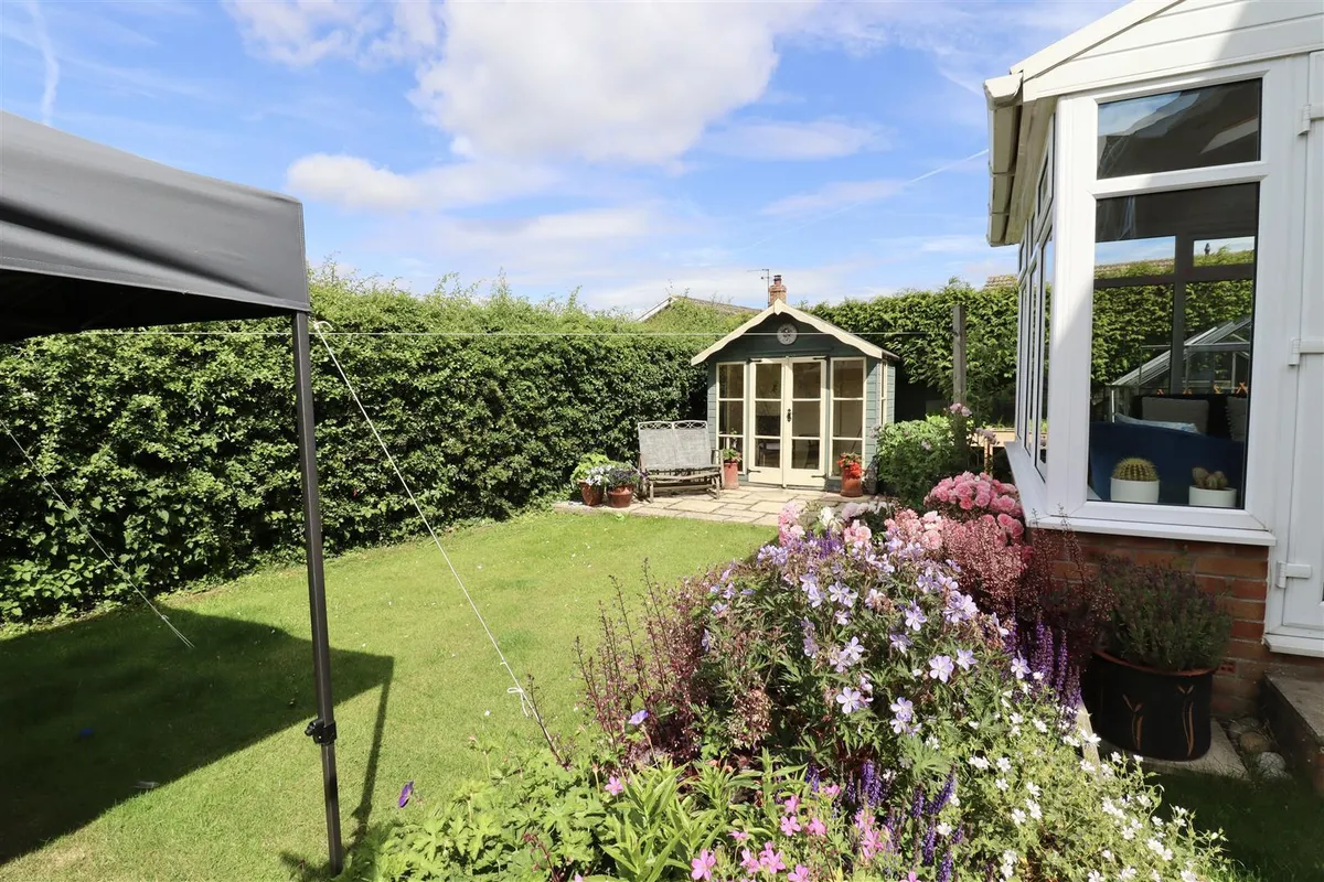 Hill Rise Drive, Market Weighton, York