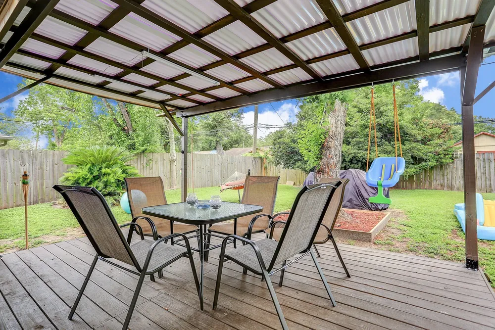 12329 Ashcroft Dr, Houston, TX 77035