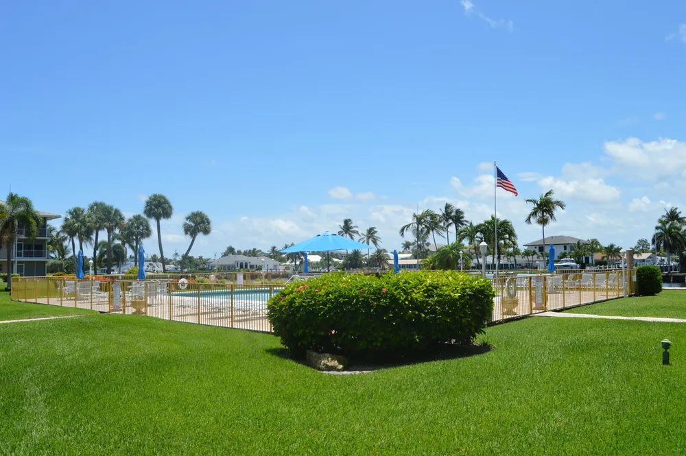 745 SE 19th Ave, Deerfield Beach, FL 33441
