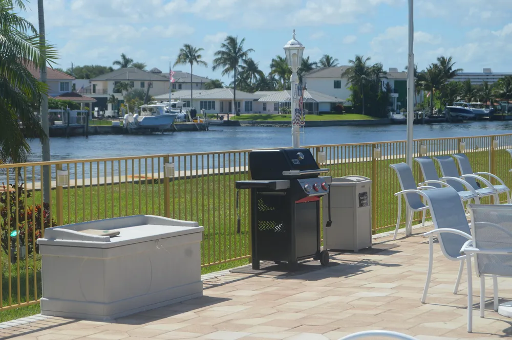 745 SE 19th Ave, Deerfield Beach, FL 33441