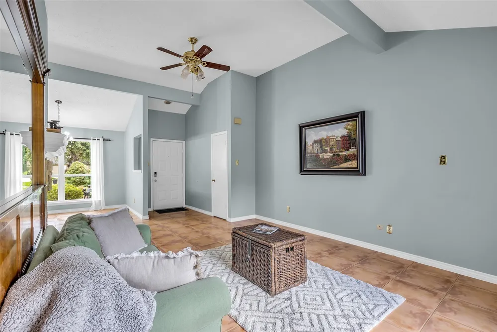 17314 Chapel Pine St, Spring, TX 77379