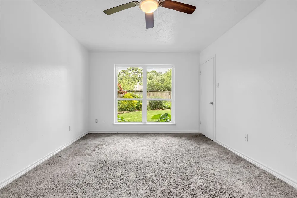 17314 Chapel Pine St, Spring, TX 77379
