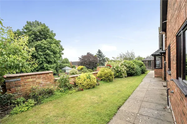 Wadd Close Lane, Whilton, NN11 photo 20