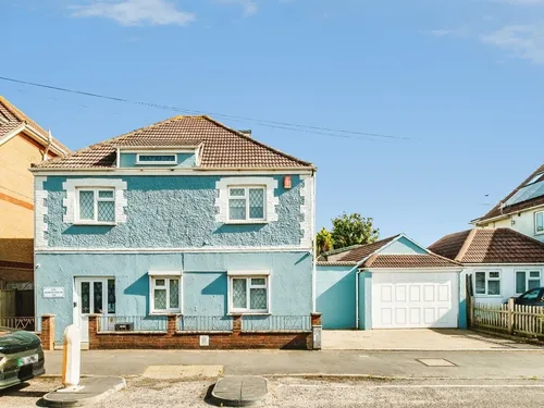 Brighton Road, LANCINGphoto