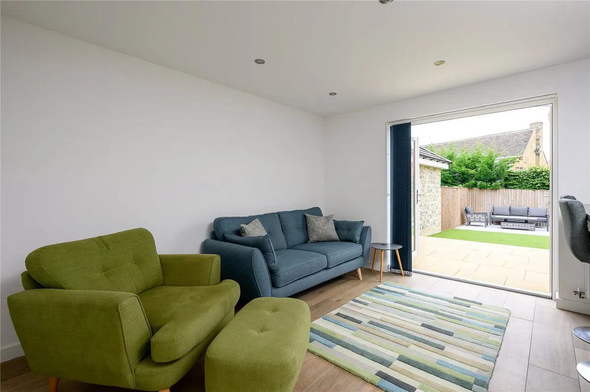 Johnson Crescent, Collingham, LS22