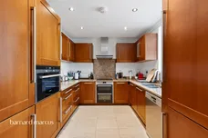 Tolworth Rise North, SURBITON
